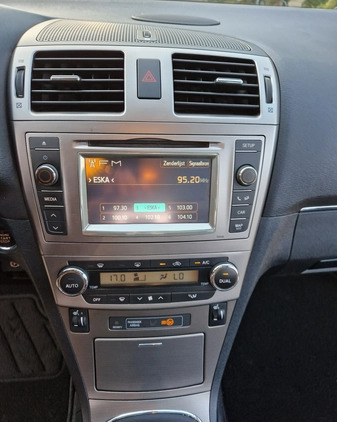 Toyota Avensis cena 41800 przebieg: 236900, rok produkcji 2012 z Płock małe 277